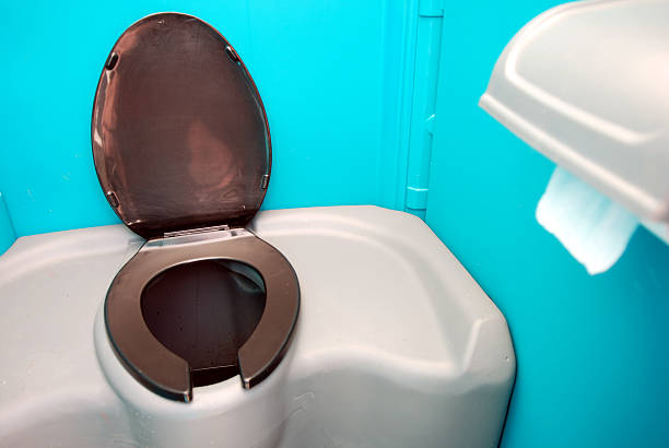 Best Portable restroom trailer rental  in Highland Park, NJ