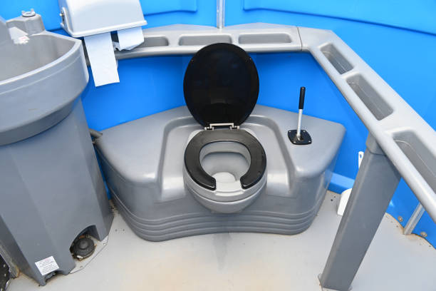 Portable bathroom rental in Highland Park, NJ